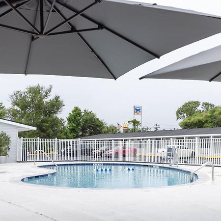 Golden Isles Inn & Suites Brunswick Luaran gambar