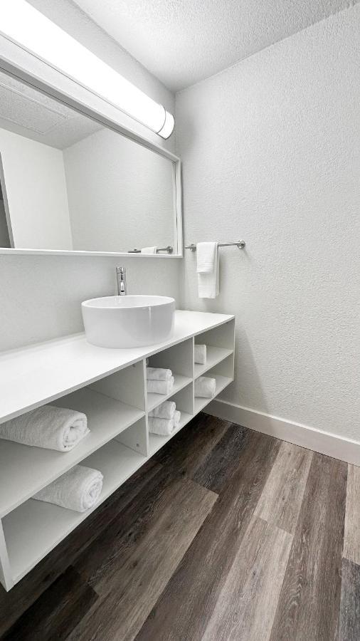 Golden Isles Inn & Suites Brunswick Luaran gambar