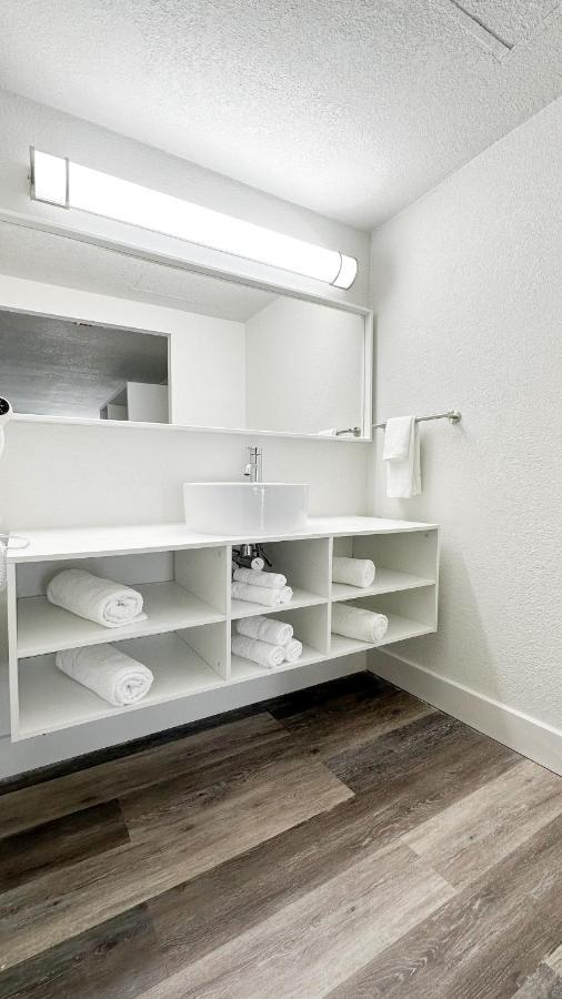 Golden Isles Inn & Suites Brunswick Luaran gambar