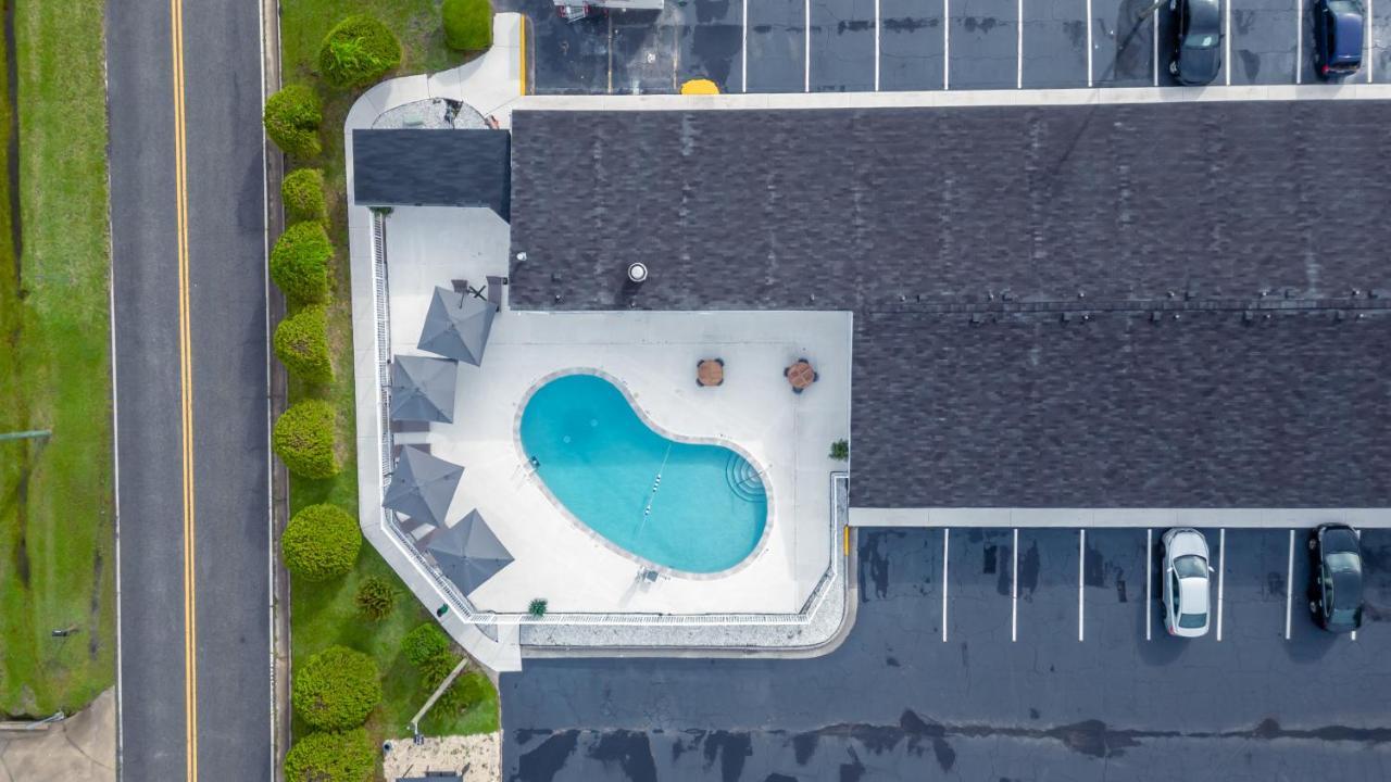 Golden Isles Inn & Suites Brunswick Luaran gambar