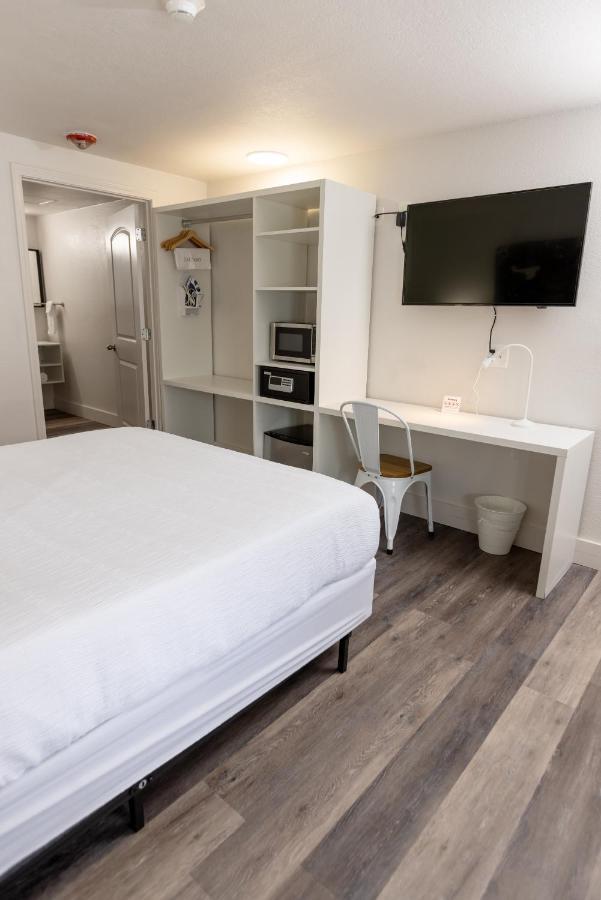 Golden Isles Inn & Suites Brunswick Luaran gambar