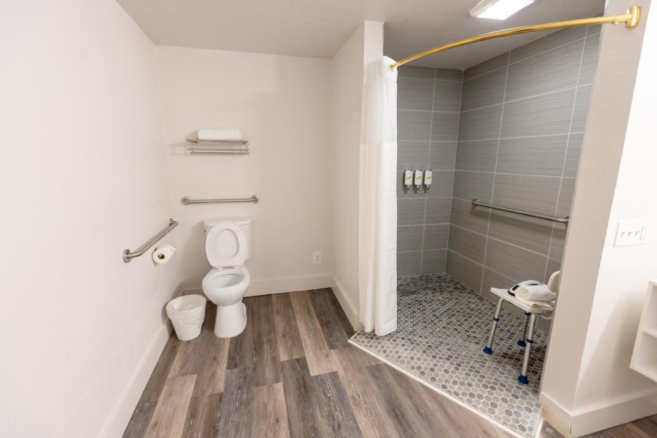 Golden Isles Inn & Suites Brunswick Luaran gambar