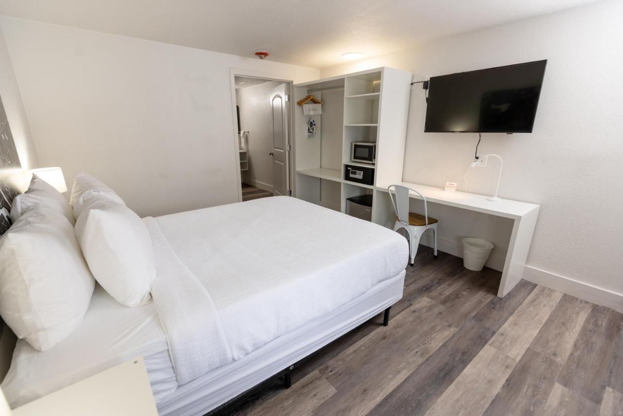 Golden Isles Inn & Suites Brunswick Luaran gambar