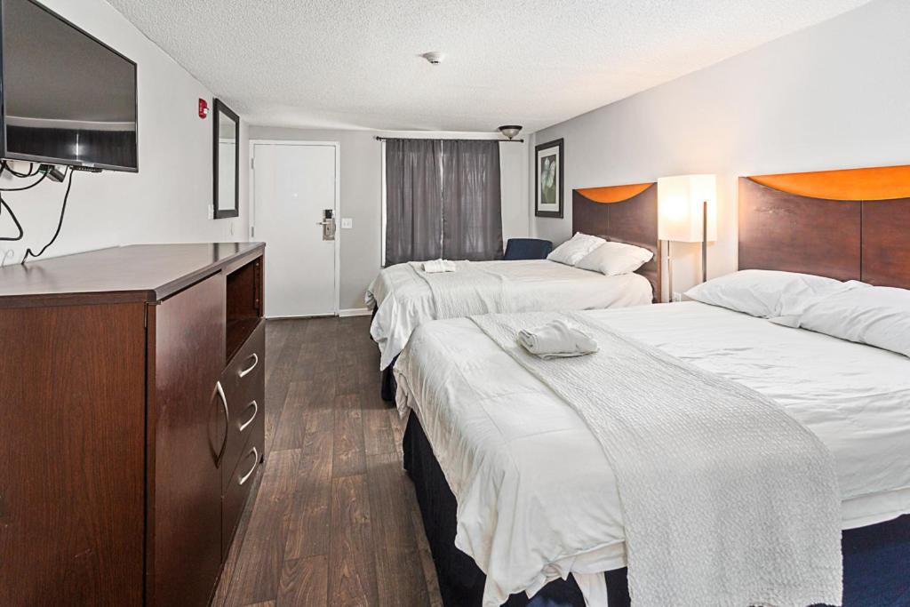 Golden Isles Inn & Suites Brunswick Luaran gambar