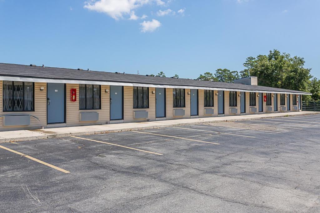 Golden Isles Inn & Suites Brunswick Luaran gambar